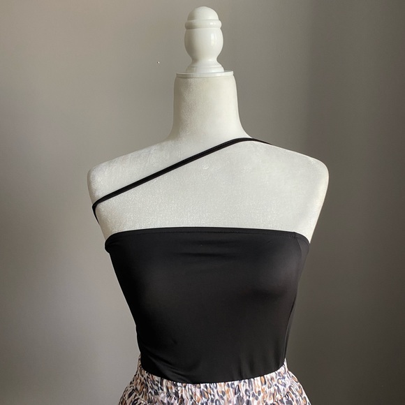 Black Square Knit Bodysuit - Picture 4 of 5